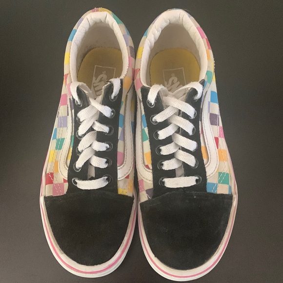 Youth Girls Vans Ward Low Top Old Skool Shoes Rainbow Check size 1 - Picture 1 of 11